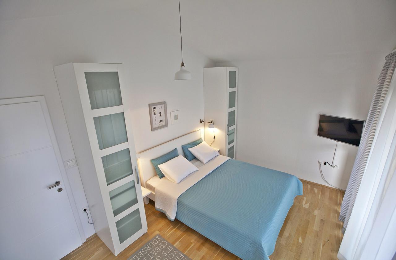 Apartments Roses สโตเบรช ภายนอก รูปภาพ