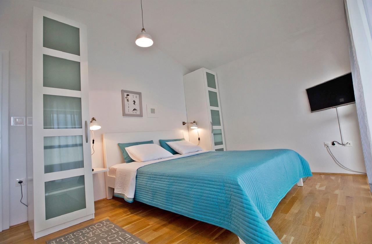 Apartments Roses สโตเบรช ภายนอก รูปภาพ